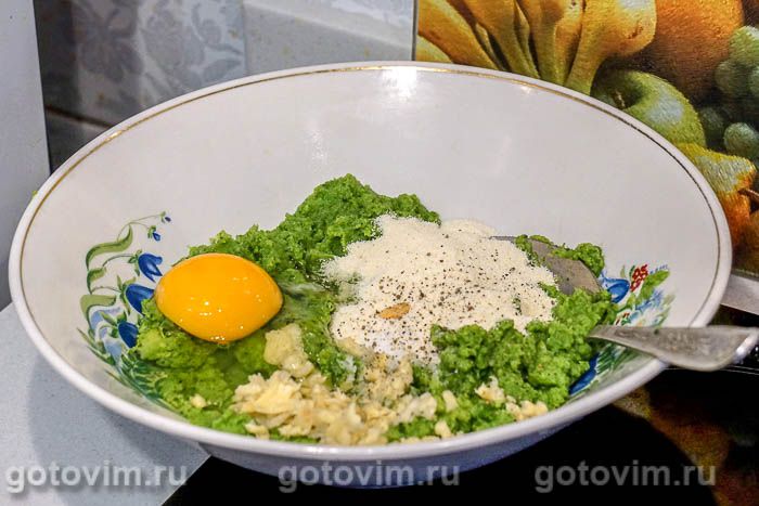 Фотографии рецепта Котлеты из брокколи, 03 Котлеты из брокколи, Шаг 03