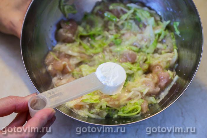 Фотографии рецепта Куриные рубленые котлеты с молодой капустой, 06 Куриные рубленые котлеты с молодой капустой, Шаг 06