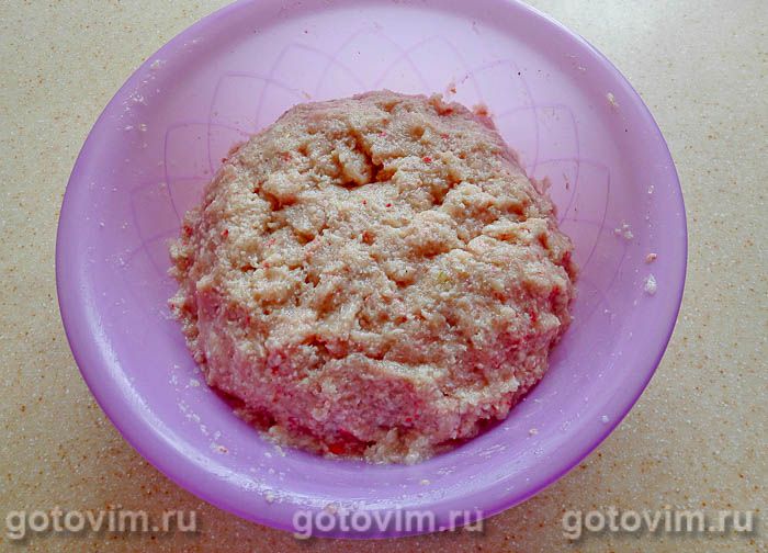 Фотографии рецепта Котлеты из куриного филе и крабовых палочек, 03 Котлеты из куриного филе и крабовых палочек, Шаг 03