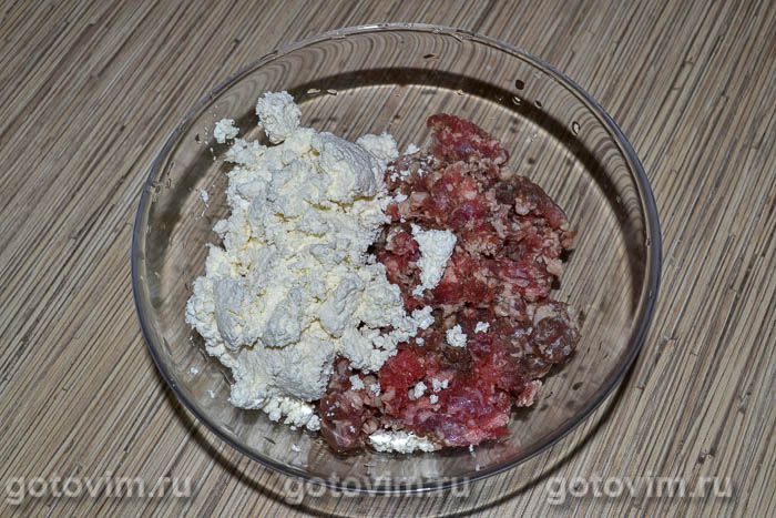 Фотографии рецепта Мясные котлеты с творогом, 01 Мясные котлеты с творогом, Шаг 01