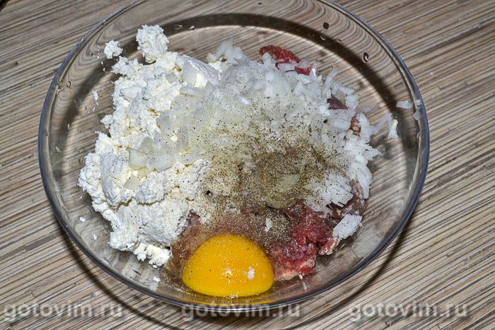 Фотографии рецепта Мясные котлеты с творогом, 03 Мясные котлеты с творогом, Шаг 03
