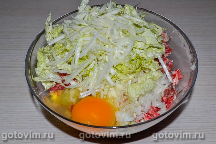 Фотографии рецепта Котлеты с пекинской капустой, 04 Котлеты с пекинской капустой, Шаг 04