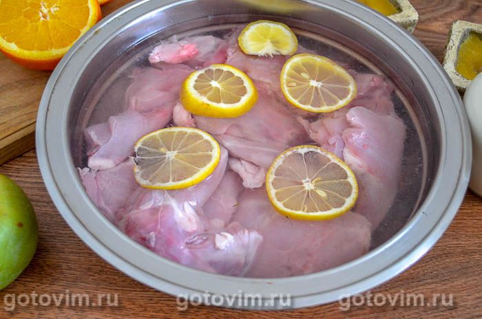 Фотографии рецепта Кролик, запеченный с яблоками в сметане, 01 Кролик, запеченный с яблоками в сметане, Шаг 01