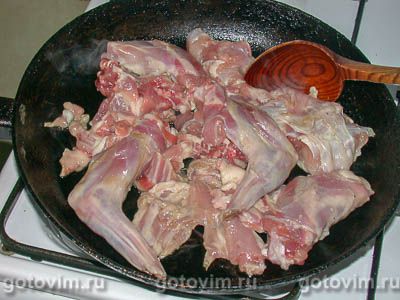 Фотографии рецепта Рагу из кролика с орехами и вином, 01 Рагу из кролика с орехами и вином, Шаг 01