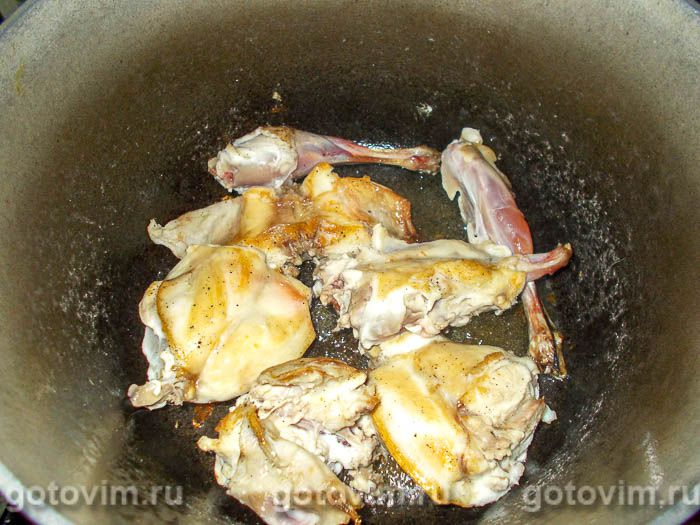 Фотографии рецепта Тушеный кролик в казане, 03 Тушеный кролик в казане, Шаг 03