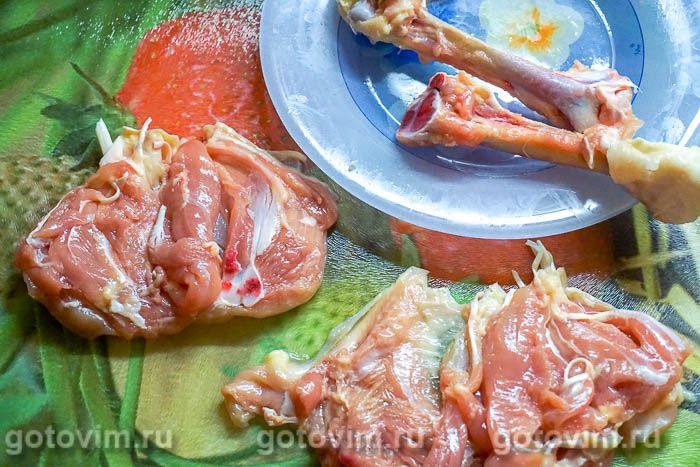 Фотографии рецепта Фаршированные куриные голени в микроволновке, 02 Фаршированные куриные голени в микроволновке, Шаг 02