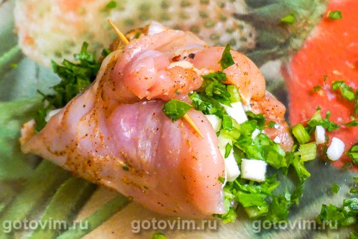 Фотографии рецепта Фаршированные куриные голени в микроволновке, 05 Фаршированные куриные голени в микроволновке, Шаг 05