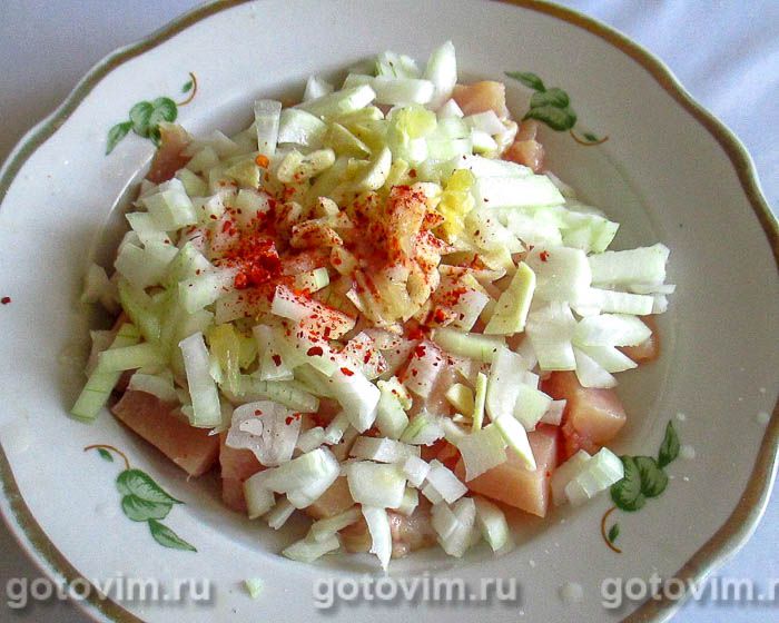 Фотографии рецепта Куриная грудка в духовке с сыром, грибами и помидорами, 02 Куриная грудка в духовке с сыром, грибами и помидорами, Шаг 02