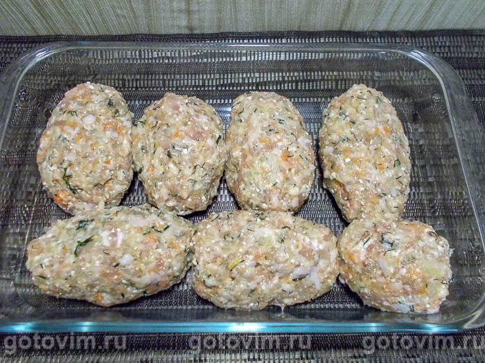 Фотографии рецепта Куриные котлеты с овощами и творогом, 07 Куриные котлеты с овощами и творогом, Шаг 07