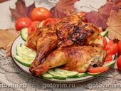 Курица в духовке, запеченная с острой перечной пастой