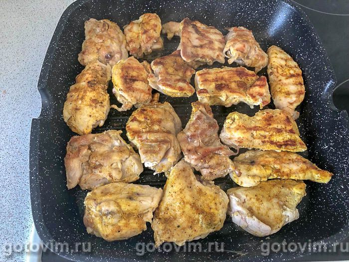 Фотографии рецепта Курица с грибами со сливочно-сырным соусом, 02 Курица с грибами со сливочно-сырным соусом, Шаг 02