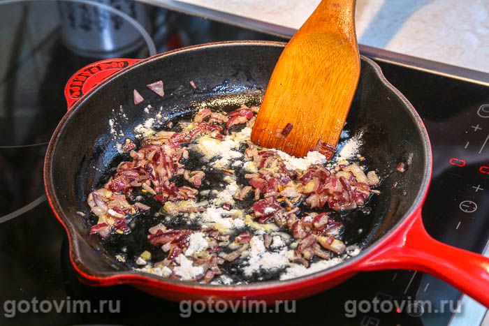 Фотографии рецепта Куриная грудка в сливочном соусе с сыром с голубой плесенью, 01 Куриная грудка в сливочном соусе с сыром с голубой плесенью, Шаг 01
