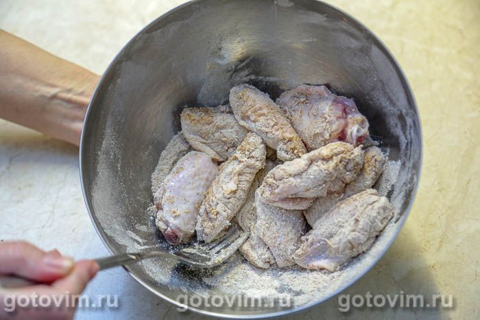 Фотографии рецепта Куриные крылышки в панировке с разрыхлителем во фритюре, 03 Куриные крылышки в панировке с разрыхлителем во фритюре, Шаг 03