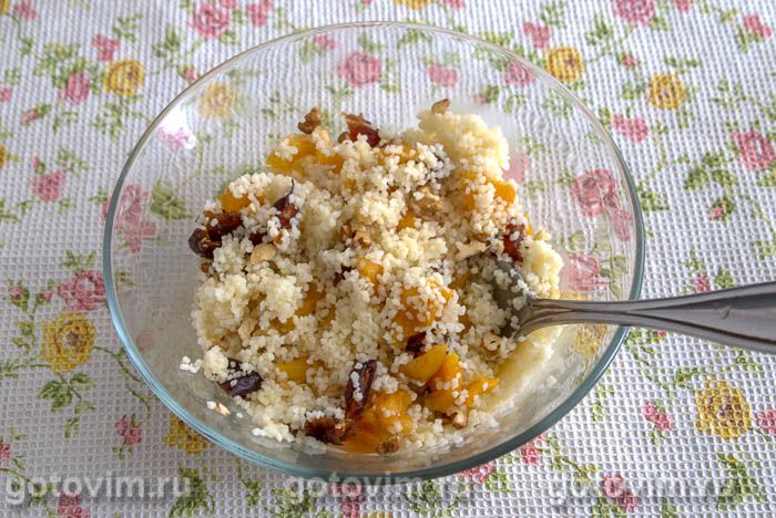 Фотографии рецепта Кус-кус с курагой, финиками и орехами, 06 Кус-кус с курагой, финиками и орехами, Шаг 06