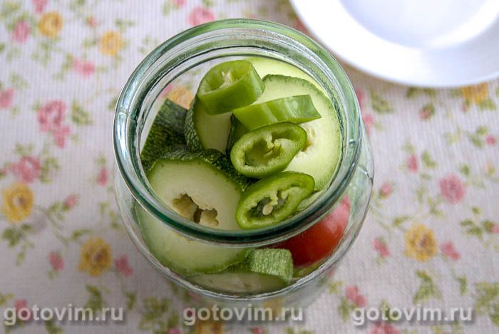 Фотографии рецепта Квашеные помидоры с кабачками (на зиму), 05 Квашеные помидоры с кабачками (на зиму), Шаг 05