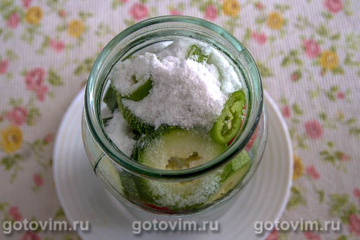 Фотографии рецепта Квашеные помидоры с кабачками (на зиму), 06 Квашеные помидоры с кабачками (на зиму), Шаг 06