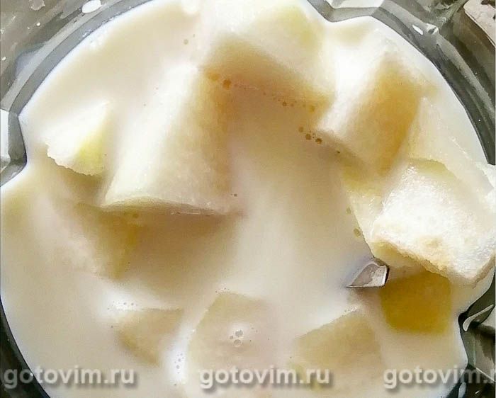 Фотографии рецепта Домашний кофе латте с пенкой из молока, груши и малинового сорбета, 02 Домашний кофе латте с пенкой из молока, груши и малинового сорбета, Шаг 02