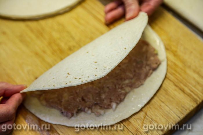 Фотографии рецепта Чебуреки из лаваша с мясом, 05 Чебуреки из лаваша с мясом, Шаг 05