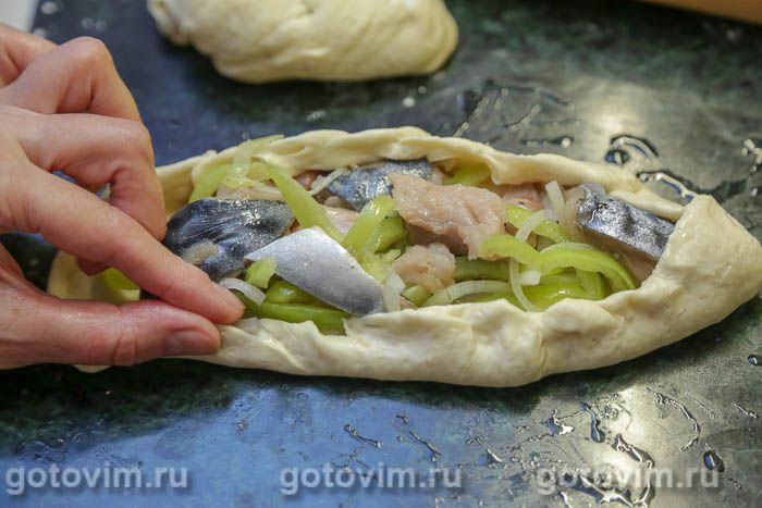 Фотографии рецепта Лодочки пиде с овощами и скумбрией, 08 Лодочки пиде с овощами и скумбрией, Шаг 08