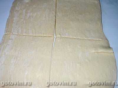 Фотографии рецепта Лодочки из слоеного теста с картофельным пюре и мясом, 03 Лодочки из слоеного теста с картофельным пюре и мясом, Шаг 03