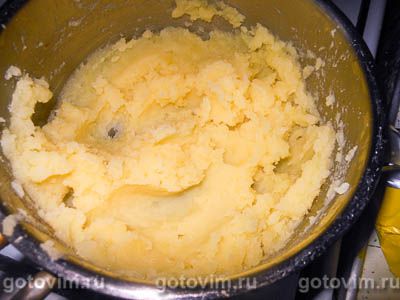 Фотографии рецепта Лодочки из слоеного теста с картофельным пюре и мясом, 04 Лодочки из слоеного теста с картофельным пюре и мясом, Шаг 04
