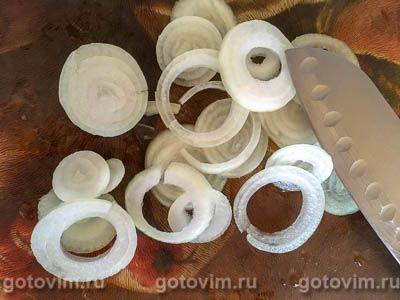 Фотографии рецепта Лук, маринованный с сумахом в вине, 01 Лук, маринованный с сумахом в вине, Шаг 01