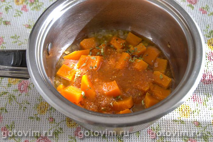Фотографии рецепта Макароны с тыквенным соусом и грецкими орехами, 03 Макароны с тыквенным соусом и грецкими орехами, Шаг 03