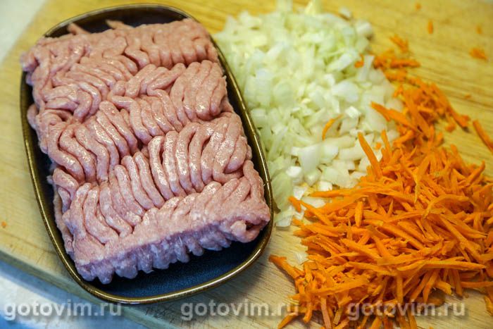 Фотографии рецепта Макароны по флотски с зеленым горошком, 02 Макароны по флотски с зеленым горошком, Шаг 02