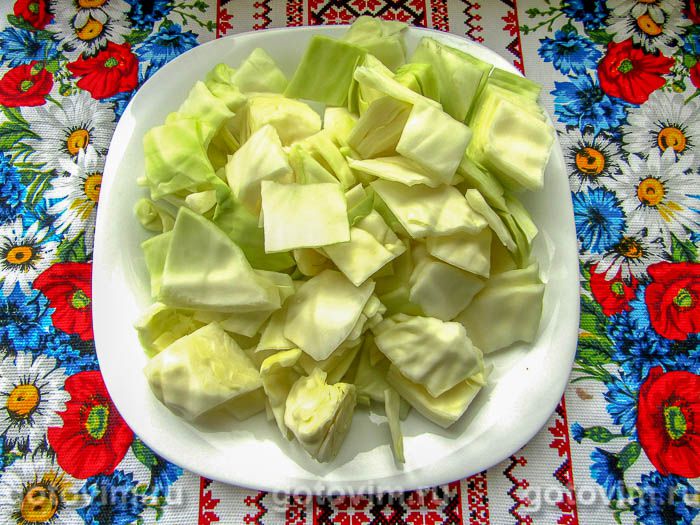 Фотографии рецепта Хрустящая капуста, маринованная с куркумой, 02 Хрустящая капуста, маринованная с куркумой, Шаг 02