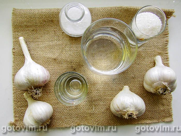 Фотографии рецепта Маринованный чеснок на зиму, 03 Маринованный чеснок на зиму, Шаг 03