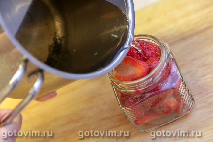 Фотографии рецепта Малосольная клубника, 06 Малосольная клубника, Шаг 06