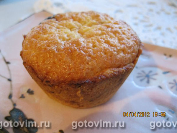    (Mazarin Cakes).  