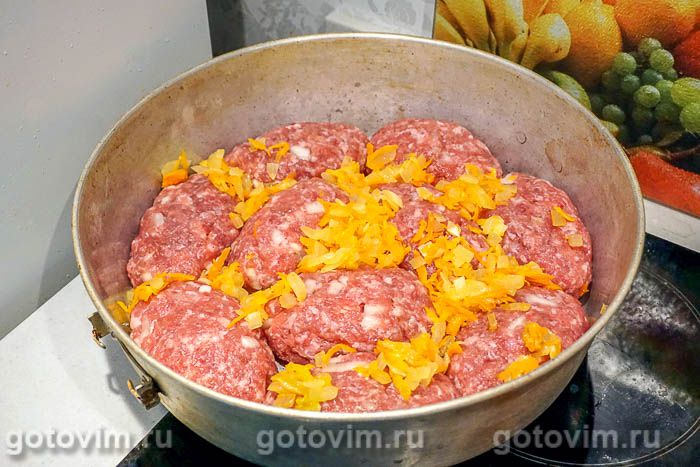 Фотографии рецепта Мясные зразы с морковью в духовке, 05 Мясные зразы с морковью в духовке, Шаг 05