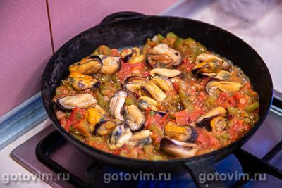 Фотографии рецепта Черноморские мидии с рисом и овощами, 07 Черноморские мидии с рисом и овощами, Шаг 07