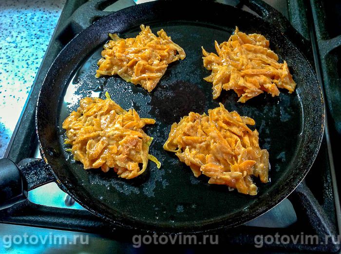 Фотографии рецепта Морковные котлетки, 04 Морковные котлетки, Шаг 04