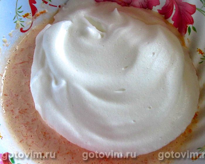 Фотографии рецепта Морковный бисквитный рулет с творожным кремом и мандарином, 06 Морковный бисквитный рулет с творожным кремом и мандарином, Шаг 06
