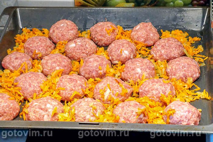 Фотографии рецепта Мясные тефтели с пшеном и подливой, запеченные в духовке , 06 Мясные тефтели с пшеном и подливой, запеченные в духовке , Шаг 06