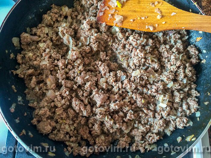 Фотографии рецепта Губадия с мясом, творогом и изюмом, 05 Губадия с мясом, творогом и изюмом, Шаг 05