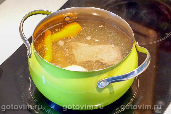 Фотографии рецепта Мясное заливное из говядины с овощами и яйцами, 01 Мясное заливное из говядины с овощами и яйцами, Шаг 01