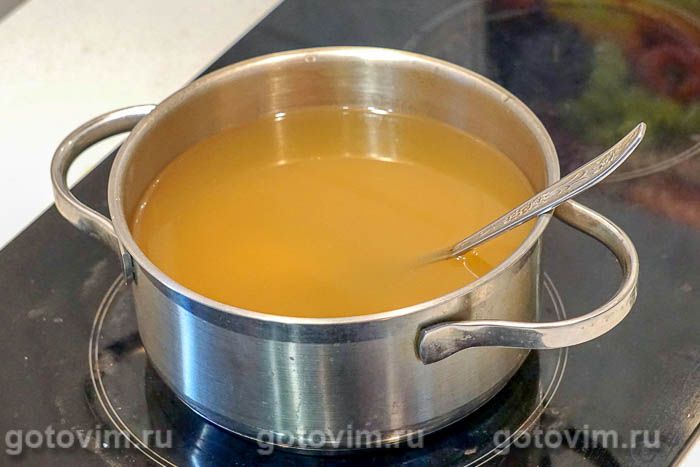 Фотографии рецепта Мясное заливное из говядины с овощами и яйцами, 06 Мясное заливное из говядины с овощами и яйцами, Шаг 06