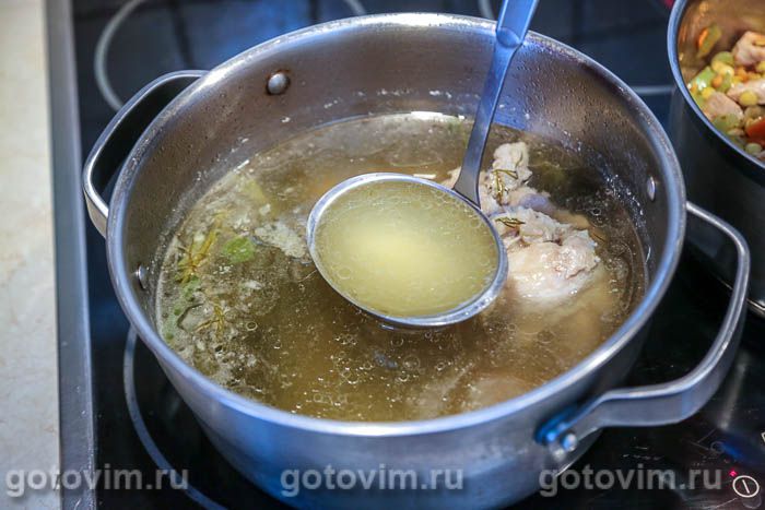 Фотографии рецепта Мясной суп с пшеничной крупой «Артек», 01 Мясной суп с пшеничной крупой «Артек», Шаг 01