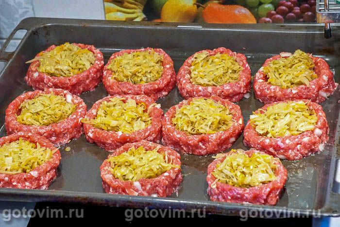 Фотографии рецепта Мясные гнезда с квашеной капустой, 03 Мясные гнезда с квашеной капустой, Шаг 03