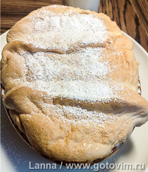   (Salzburger Nockerln).  