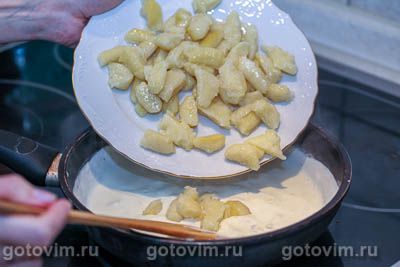Фотографии рецепта Ньокки с соусом из горгонзолы, 02 Ньокки с соусом из горгонзолы, Шаг 02