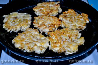 Фотографии рецепта Котлеты из щуки с манкой, 05 Котлеты из щуки с манкой, Шаг 05