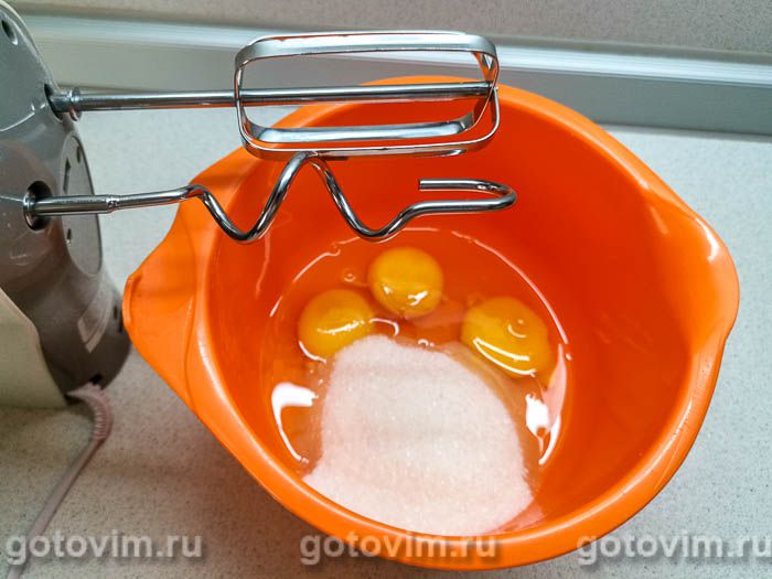 Фотографии рецепта Пирог с орехами на сметане, 01 Пирог с орехами на сметане, Шаг 01