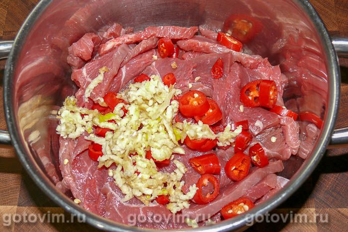 Фотографии рецепта Острые говяжьи чипсы (закуска к пиву), 03 Острые говяжьи чипсы (закуска к пиву), Шаг 03