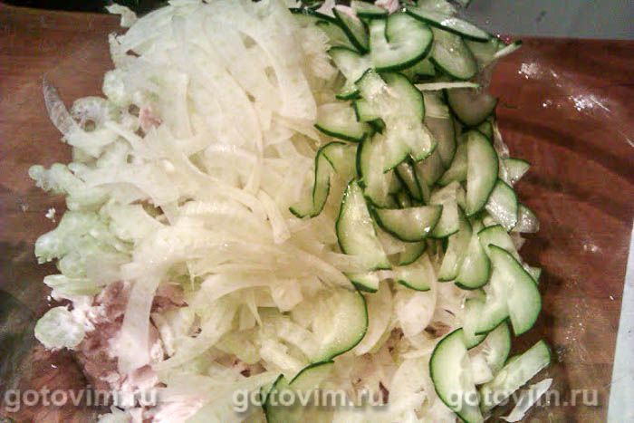 Фотографии рецепта Овощной салат с курицей и горчичной заправкой, 02 Овощной салат с курицей и горчичной заправкой, Шаг 02