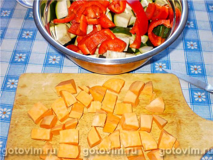 Фотографии рецепта Овощная запеканка под укропно-горчичным соусом, 03 Овощная запеканка под укропно-горчичным соусом, Шаг 03