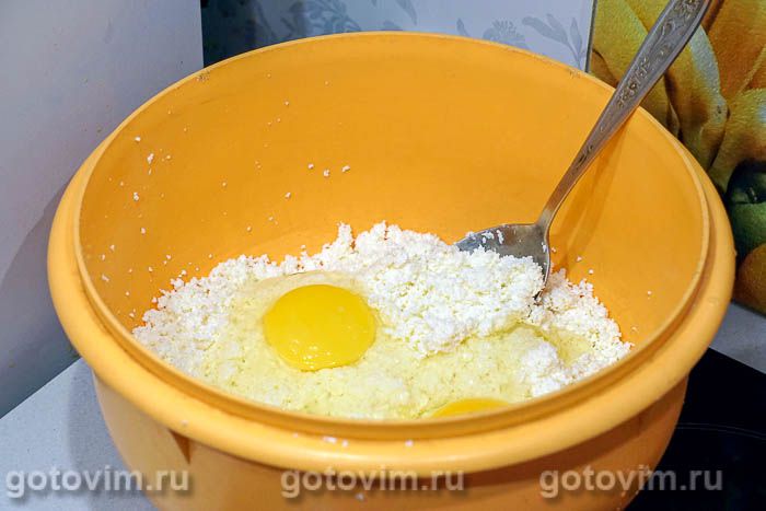 Фотографии рецепта Сырные палочки с творогом, 03 Сырные палочки с творогом, Шаг 03